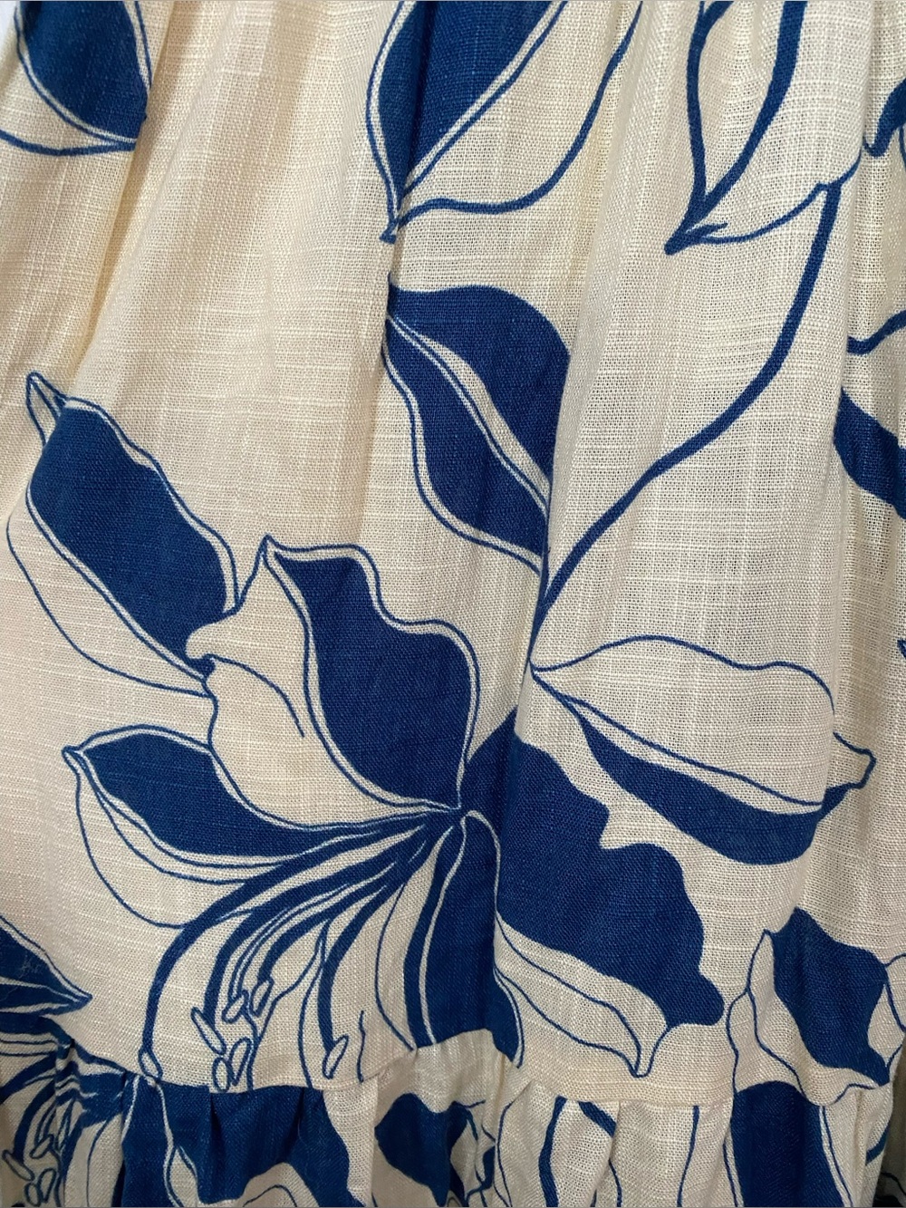 MSK Cream Maxi Dress with Blue Leaf Print and Front Tie Size Medium - Picture 7 of 14